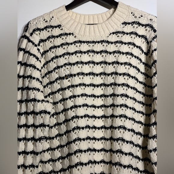 Women’s size 3X Fall’s Creek novelty stitch sweater in off‎ white and black. - Picture 2 of 6